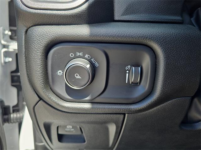 new 2025 Ram 1500 car, priced at $41,992