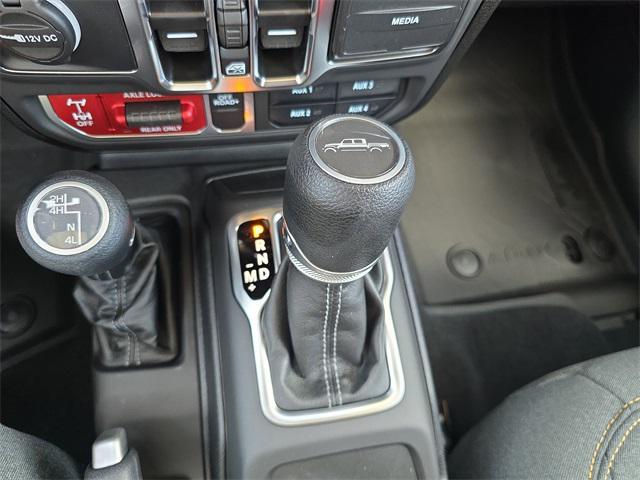 new 2025 Jeep Gladiator car, priced at $51,822