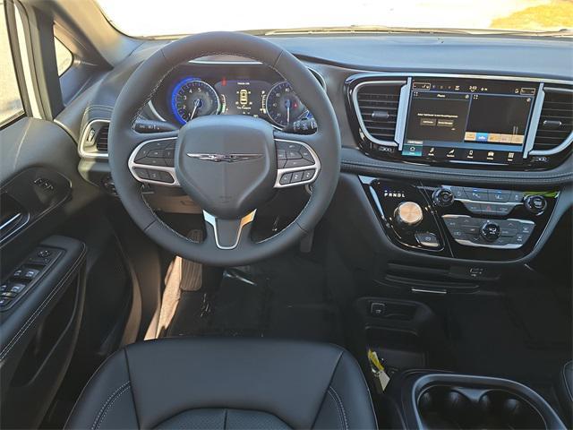 new 2026 Chrysler Pacifica car, priced at $37,016
