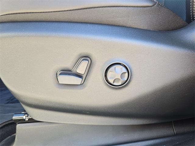 new 2026 Chrysler Pacifica car, priced at $37,016