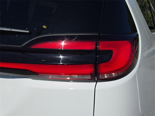 new 2026 Chrysler Pacifica car, priced at $37,016