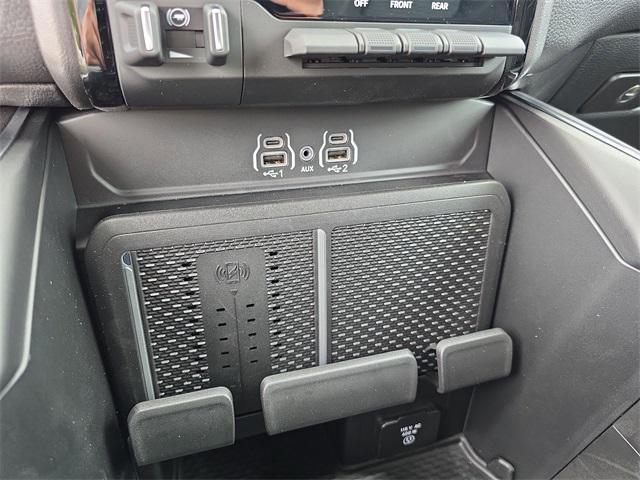 new 2025 Ram 1500 car, priced at $46,484
