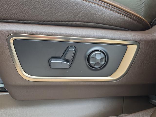 new 2025 Ram 1500 car, priced at $77,167