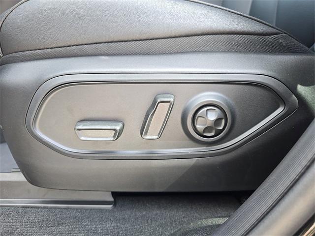 new 2025 Jeep Grand Cherokee L car, priced at $45,891