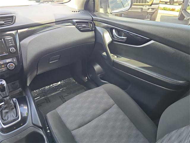 used 2022 Nissan Rogue Sport car, priced at $18,995