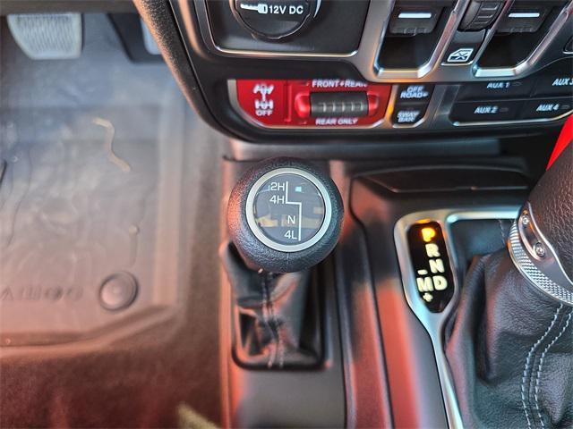 new 2025 Jeep Gladiator car, priced at $43,051