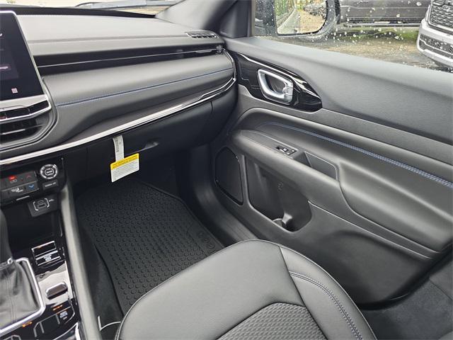 new 2025 Jeep Compass car, priced at $30,549