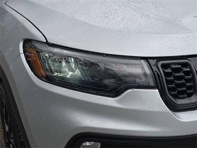 new 2025 Jeep Compass car, priced at $30,549