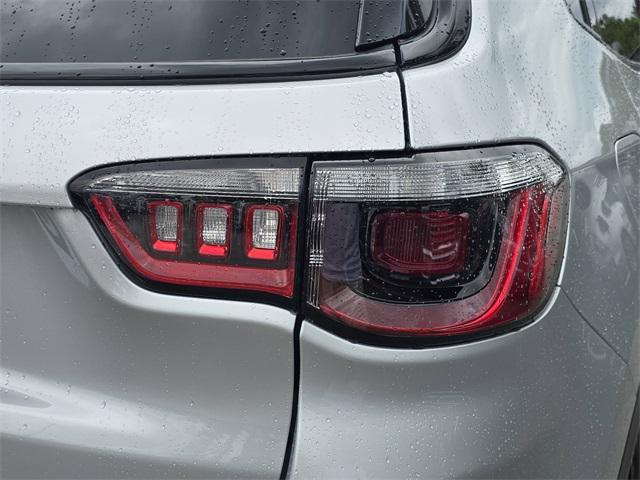 new 2025 Jeep Compass car, priced at $30,549
