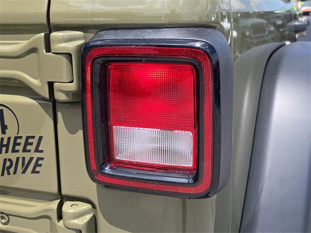 new 2025 Jeep Wrangler car, priced at $49,377