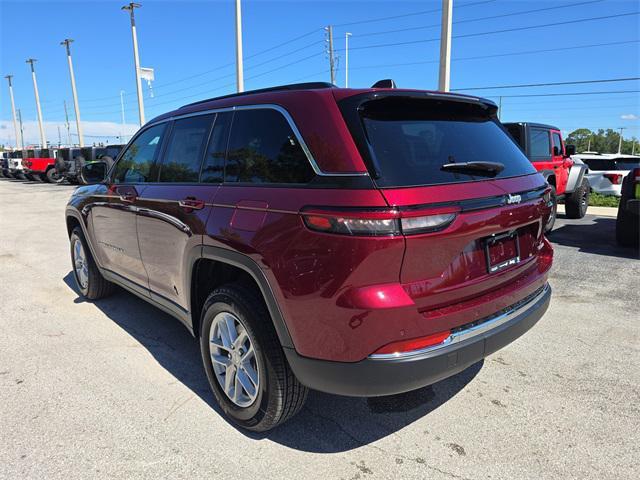 new 2025 Jeep Grand Cherokee car, priced at $38,571