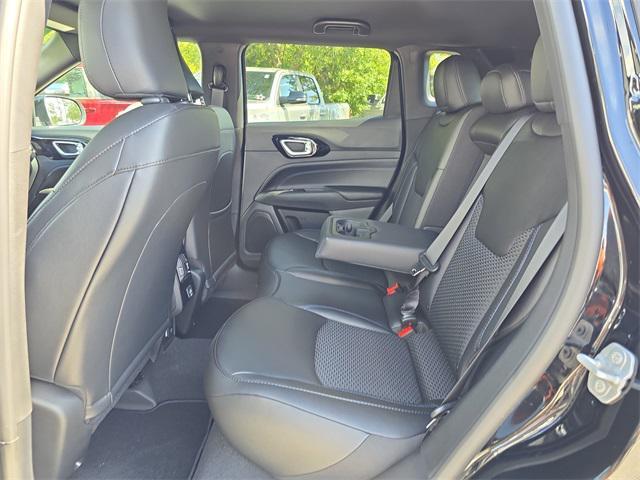 new 2025 Jeep Compass car, priced at $30,458