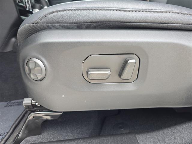 new 2025 Jeep Gladiator car, priced at $47,789