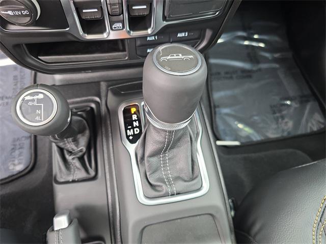 new 2025 Jeep Gladiator car, priced at $47,789