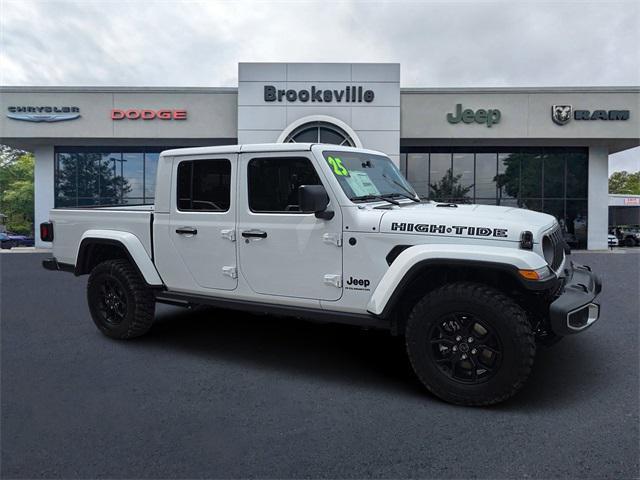 new 2025 Jeep Gladiator car, priced at $47,789