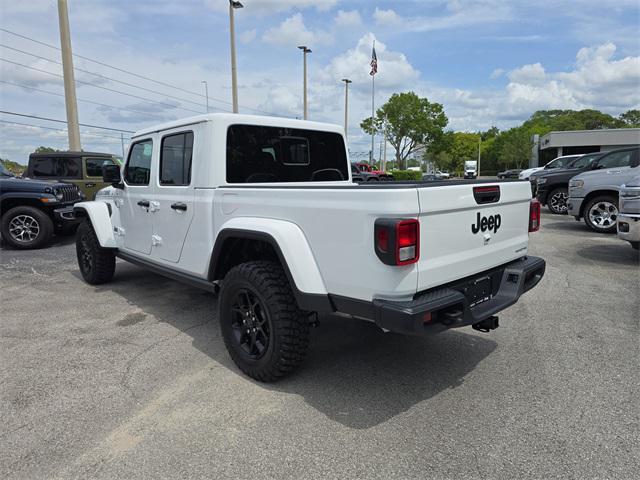 new 2025 Jeep Gladiator car, priced at $47,789