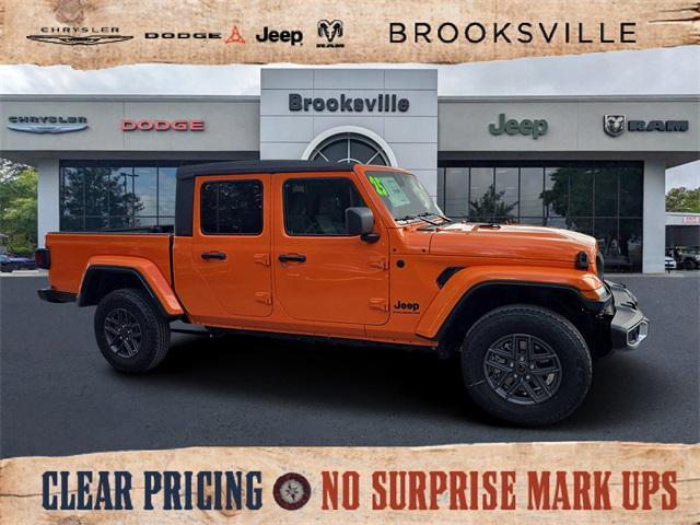 new 2025 Jeep Gladiator car, priced at $49,518