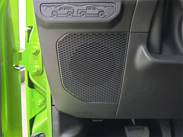 new 2025 Jeep Wrangler car, priced at $46,888