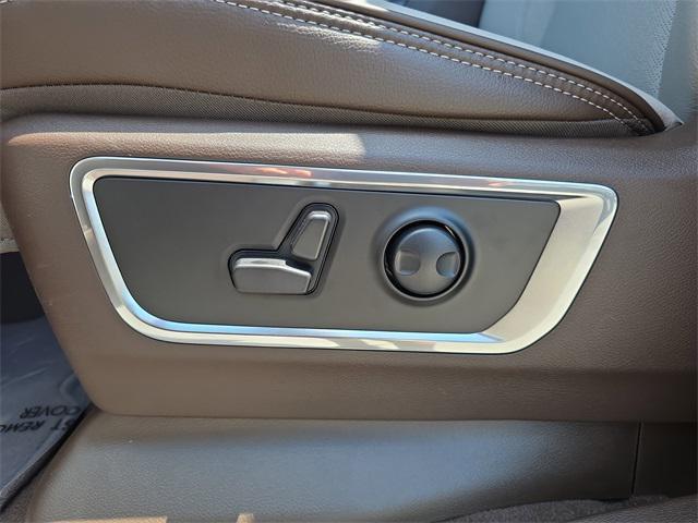 new 2025 Ram 1500 car, priced at $64,886