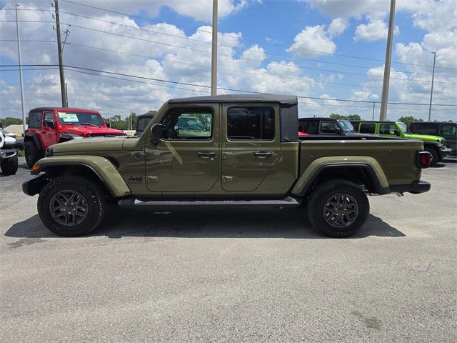 new 2025 Jeep Gladiator car, priced at $47,921