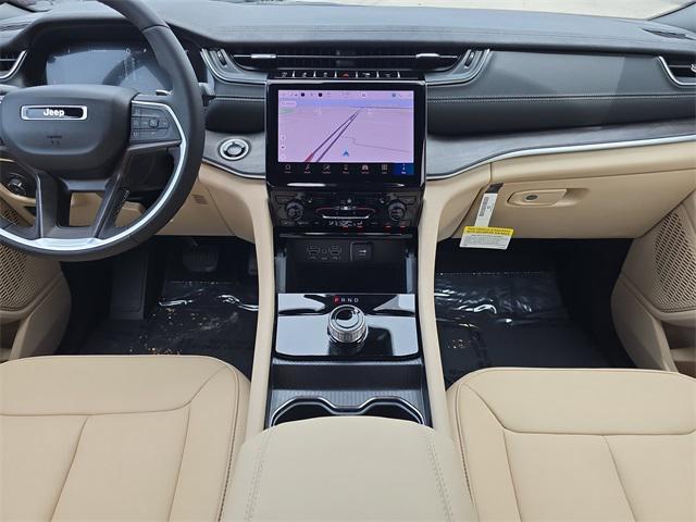 new 2025 Jeep Grand Cherokee car, priced at $40,481