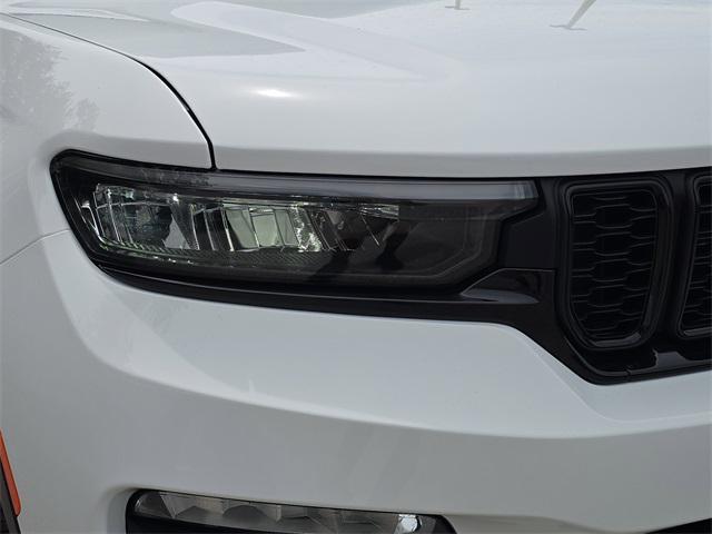 new 2025 Jeep Grand Cherokee car, priced at $40,481