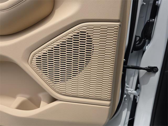 new 2025 Jeep Grand Cherokee car, priced at $40,481