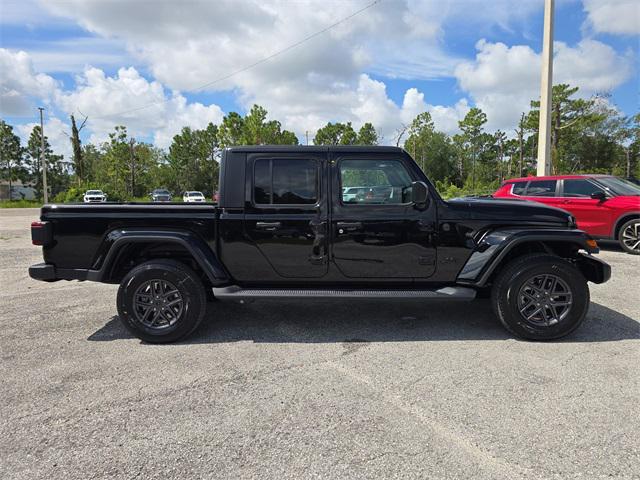 new 2025 Jeep Gladiator car, priced at $42,755