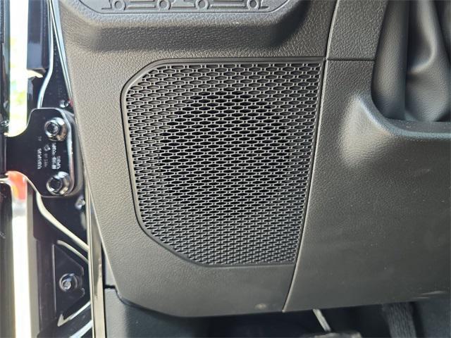 new 2025 Jeep Gladiator car, priced at $42,755