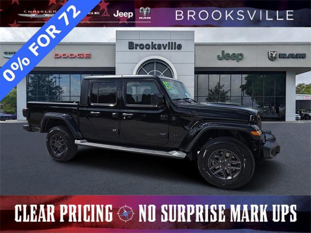 new 2025 Jeep Gladiator car, priced at $40,405