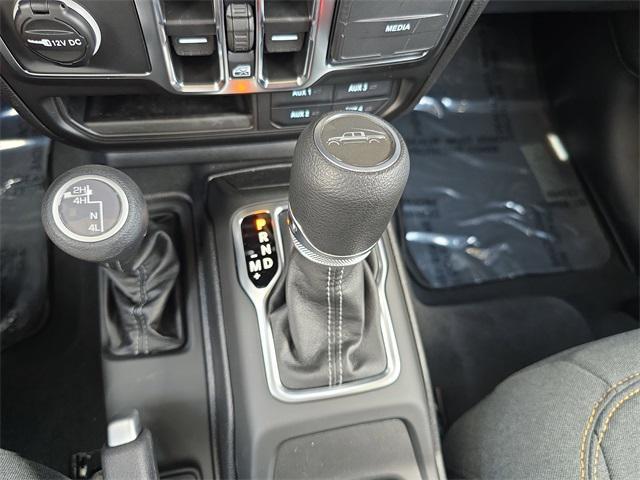 new 2025 Jeep Gladiator car, priced at $42,755
