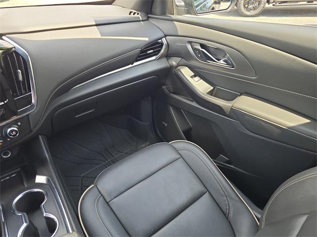 used 2023 Chevrolet Traverse car, priced at $39,991
