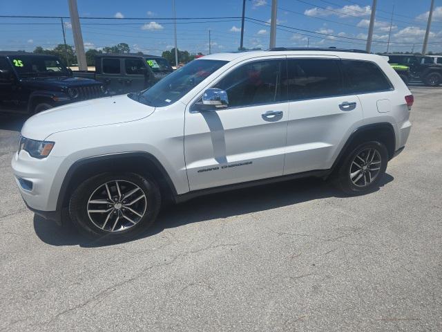 used 2018 Jeep Grand Cherokee car, priced at $20,771