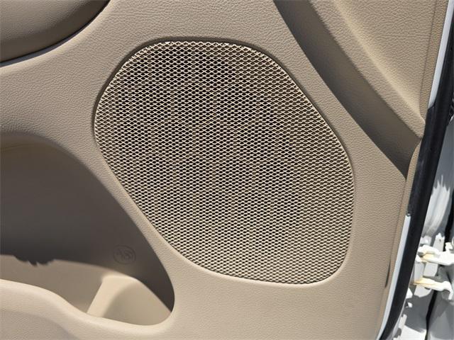 used 2018 Jeep Grand Cherokee car, priced at $19,388