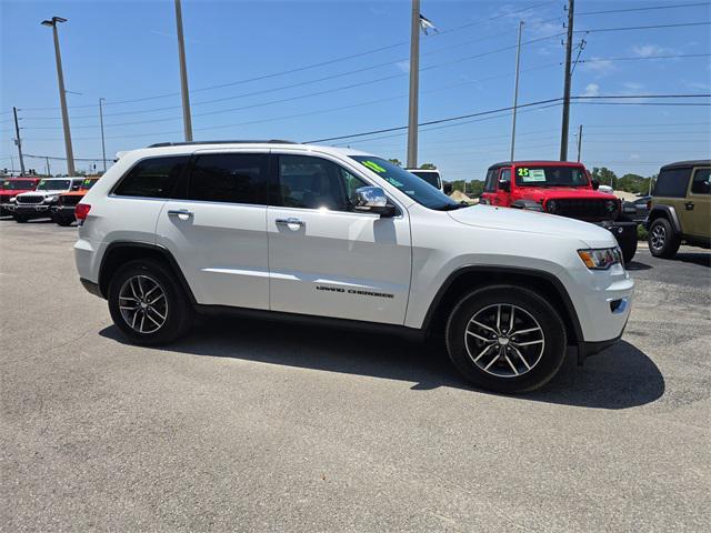used 2018 Jeep Grand Cherokee car, priced at $19,388