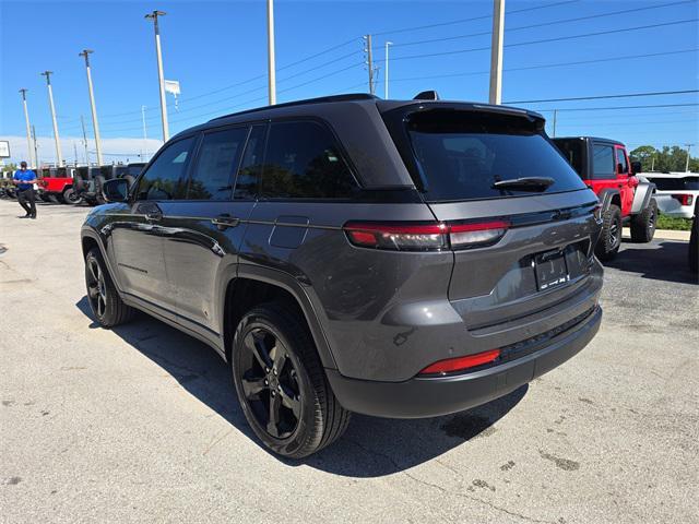 new 2025 Jeep Grand Cherokee car, priced at $41,017