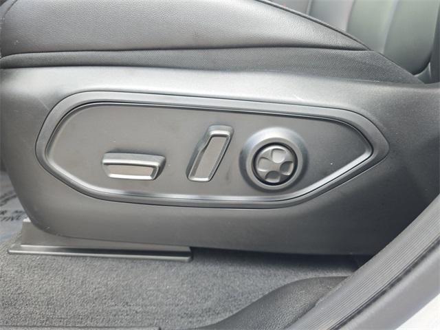 new 2025 Jeep Grand Cherokee L car, priced at $42,838