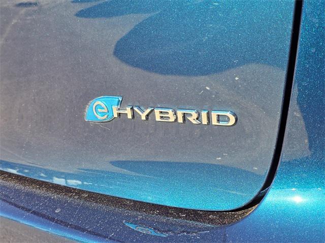 new 2025 Chrysler Pacifica Hybrid car, priced at $47,025