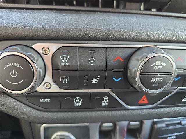 new 2025 Jeep Wrangler car, priced at $42,495