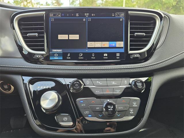 new 2026 Chrysler Pacifica car, priced at $40,188