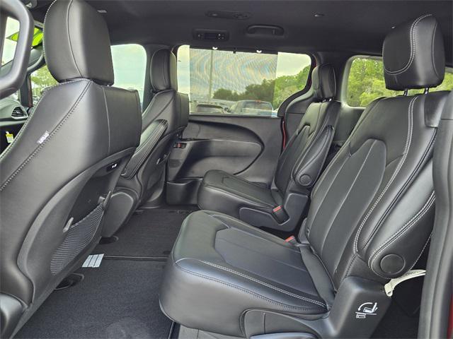 new 2026 Chrysler Pacifica car, priced at $40,188
