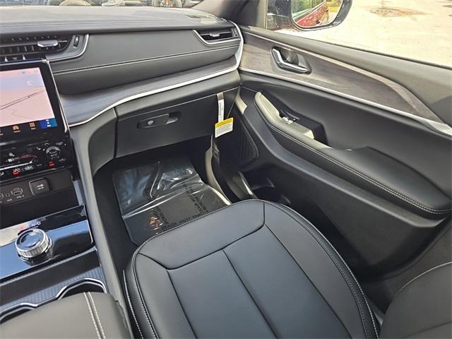 new 2025 Jeep Grand Cherokee L car, priced at $46,391