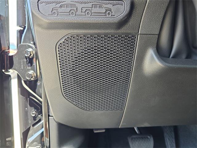 new 2025 Jeep Gladiator car, priced at $52,773