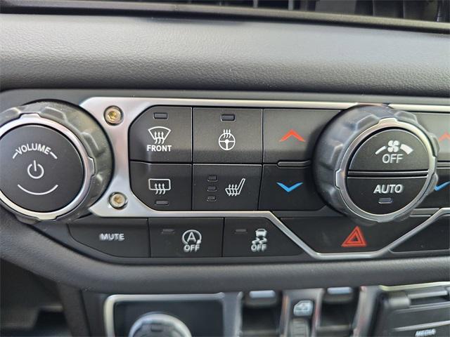 new 2025 Jeep Gladiator car, priced at $52,773