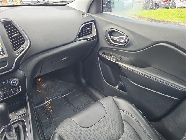 used 2023 Jeep Cherokee car, priced at $20,897