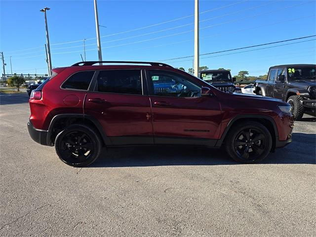 used 2019 Jeep Cherokee car, priced at $18,995