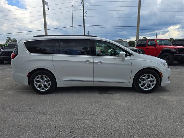 used 2017 Chrysler Pacifica car, priced at $13,450