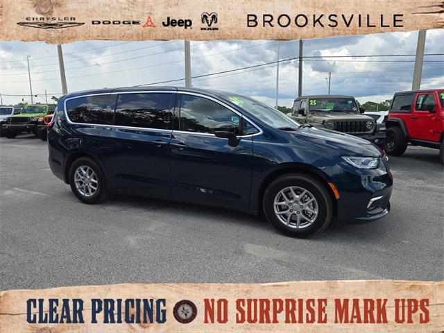 used 2025 Chrysler Pacifica car, priced at $37,995