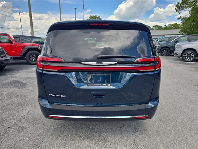 used 2025 Chrysler Pacifica car, priced at $37,995