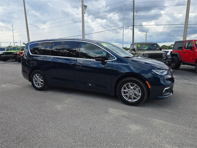 used 2025 Chrysler Pacifica car, priced at $37,995